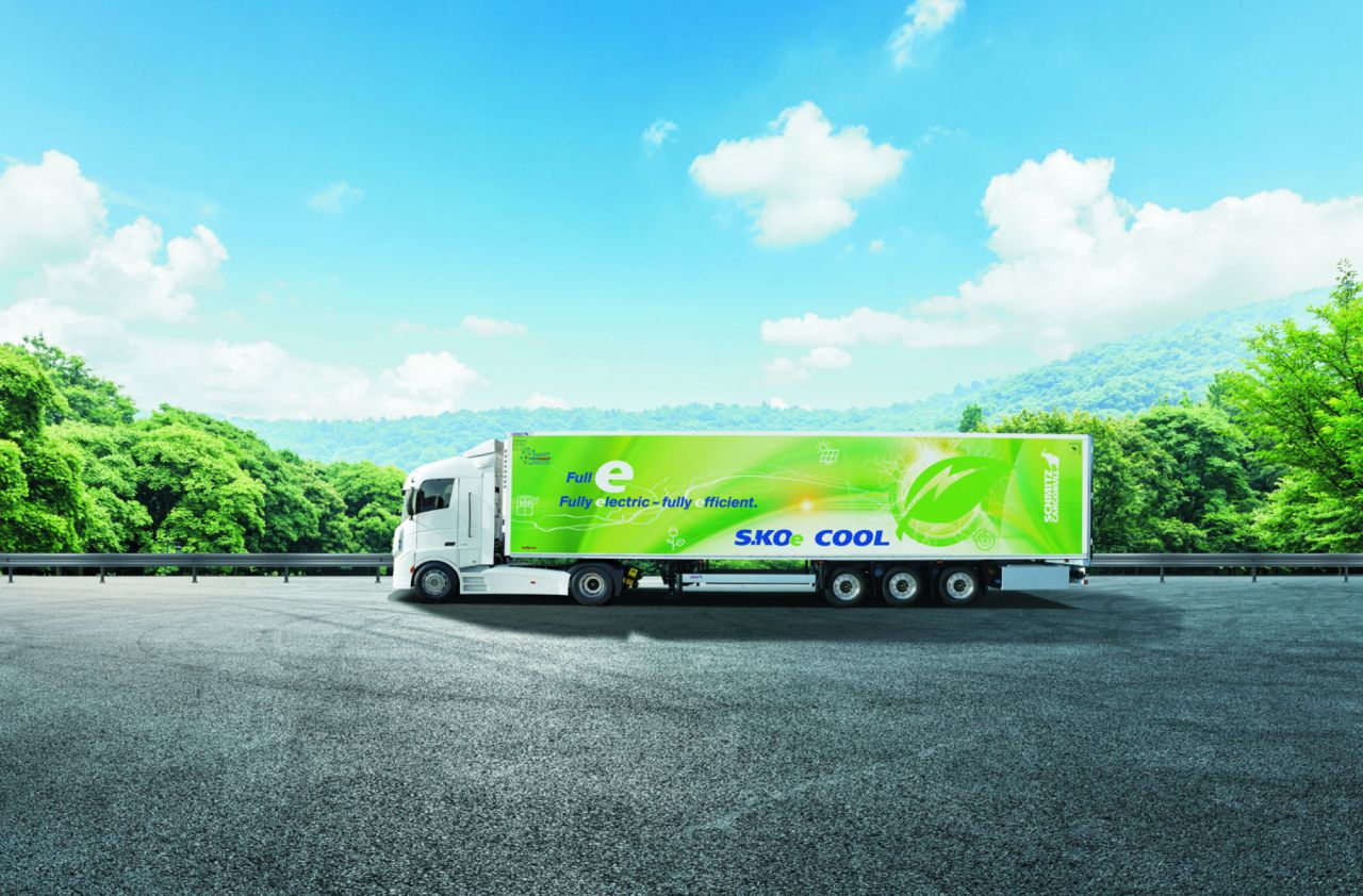 Características: Gracias al sistema modular, los semirremolques S.KO pueden configurarse de forma personalizada para los más diversos usos.
Versiones: Cool, Cool Smart, Express Smart, City.