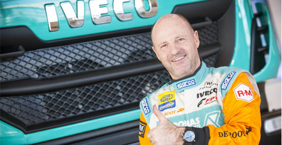 Iveco pone en marcha una web para seguir la actuación del equipo Iveco De Rooy Petronas  en el Dakar