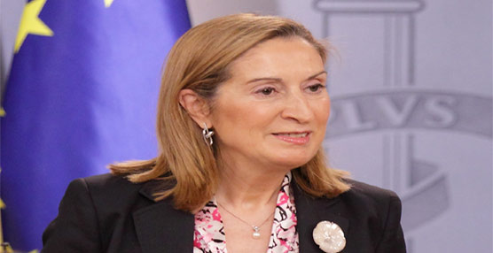 La ministra de Fomento, Ana Pastor.