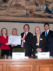 Acto de presentación el pasado diciembre del acuerdo en defensa del modelo de transporte público.