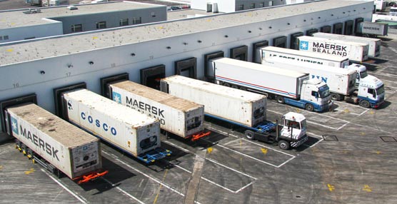 Zona de inspección de mercancía refrigerada del Puerto de Algeciras.