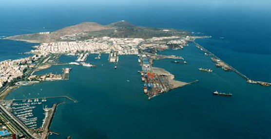 Las empresas británicas logísticas ven en Canarias un punto estratégico de cara a sus negocios en el continente africano