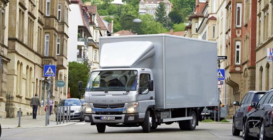 
El Fuso Canter celebra su medio siglo de vida con más de 3,7 millones de unidades vendidas en el mundo
