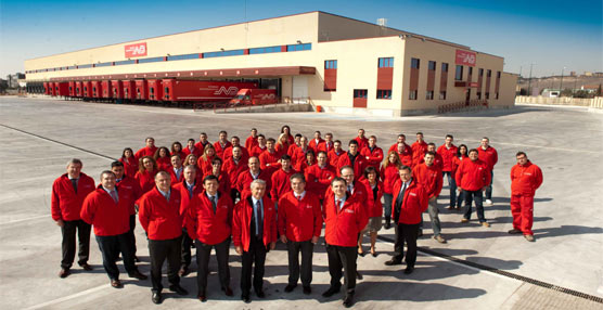 Los trabajadores de la planta de la compañía francesa en Valladolid.
