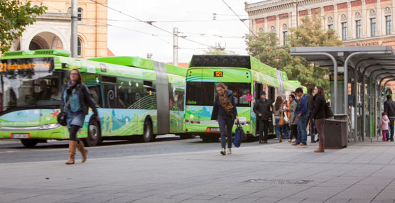 Los Solaris Urbino Hybrid en Hannover.