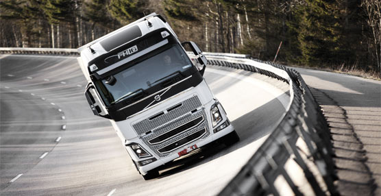 Volvo Trucks renueva toda su gama de veh&iacute;culos incorporando servicios y funciones 'pensadas en el conductor'