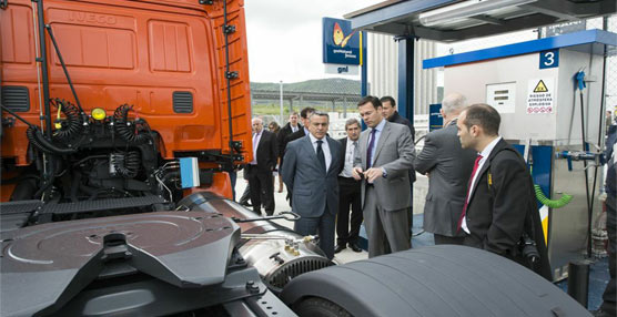 Gas Natural Fenosa inaugura la primera estaci&oacute;n de Espa&ntilde;a de GNL para transporte por carretera en &Aacute;lava