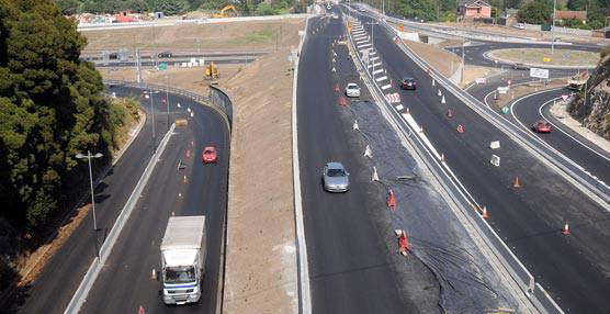 Ana Pastor inaugura la remodelaci&oacute;n del nudo de O Pino, uno de los accesos a Pontevedra m&aacute;s transitados