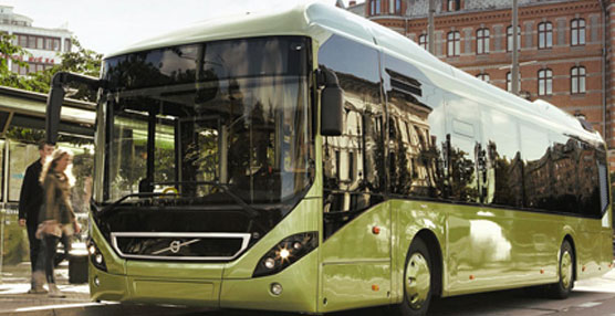Volvo Buses refuerza su posición en la tecnología híbrida, con el lanzamiento de la clavija en autobús híbrido.