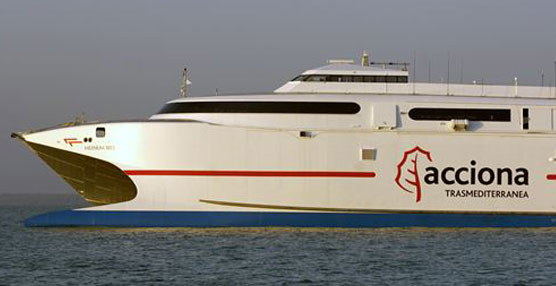 Alsa y Trasmediterranea lanzan billetes combinados de autobús y barco a Algeciras.