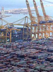 TCB, primera terminal de contenedores española reconocida como Operador Económico Autorizado