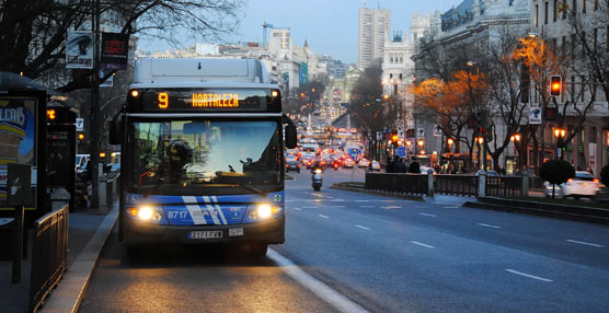 La llegada a Madrid de la Vuelta a Espa&ntilde;a provoca desv&iacute;os y cortes en casi medio centenar de l&iacute;neas de la EMT