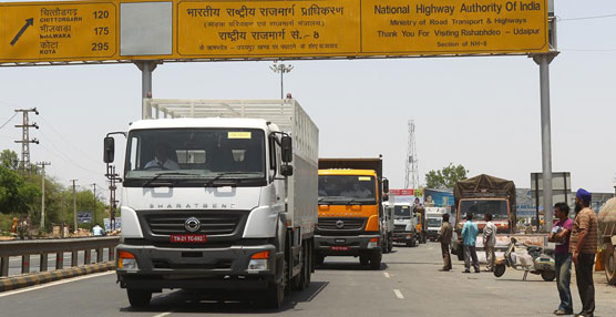 Tras un a&ntilde;o de su lanzamiento en la India, los camiones BharatBenz encabezan el &lsquo;ranking&rsquo; de matriculaciones