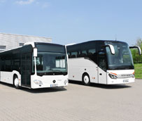 El programa de productos para autobuses Mercedes-Benz y Setra consta de dos nuevos catálogos