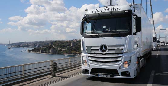 La f&aacute;brica de camiones Mercedes-Benz en W&ouml;rth celebra 50 a&ntilde;os de historia