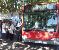 El uso de las l&iacute;neas de EMT Valencia que dan servicio a los cementerios crece un 45 por ciento en la festividad de Todos los Santos