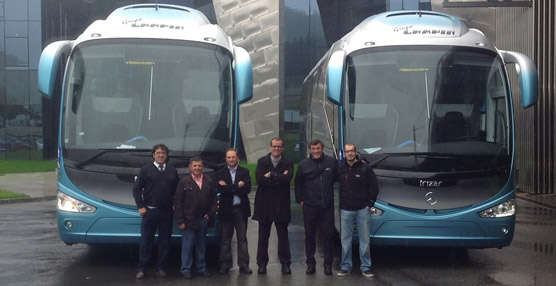 Transportes Chap&iacute;n incorpora dos chasis OC 500 RF 1843 RF Mercedes-Benz