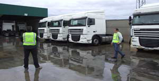 El Ministerio de Fomento y las comunidades autónomas analizan el Plan de Inspección de Transporte para 2014