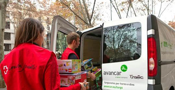 Avancar colabora en la logística solidaria de la campaña ‘Cap infant fora de joc’ transportando juguetes en Barcelona