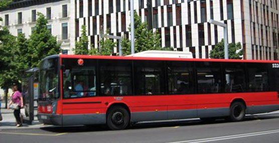Autobus de la compañía AUZ.