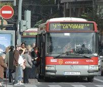 El uso de los autobuses de EMT Valencia aumenta m&aacute;s del 17% el d&iacute;a en que arrancan las fallas