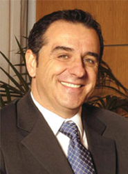 Ramón Valdivia.