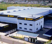 Azkar pone en marcha unas nuevas instalaciones en Azuqueca de Henares dedicadas a operaciones logísticas