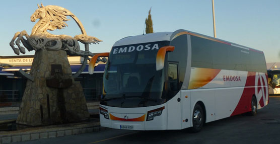 El equipamiento de seguridad de los nuevos vehículos incluye sistema de frenado ABS y ASR con ESP y sistema Electrónico de Asistencia a la Frenada (EBS).