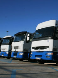 El CNTC propone a Fomento que suprima el requisito de disponer de tres veh&iacute;culos para la autorizaci&oacute;n de transporte