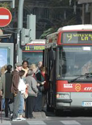 Cerca de ocho millones de usuarios viajan en Marzo con EMT Valencia.