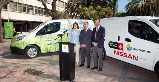 El Ayuntamiento de Barcelona impulsa el uso en Mercabarna del nuevo modelo de furgoneta el&eacute;ctrica de Nissan e-NV200 &nbsp;