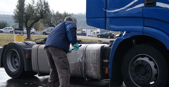 My Truck Wash es la franquicia española especializada en el lavado exterior de todo tipo de vehículos industriales.