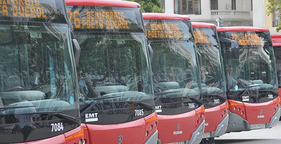 Parte de la flota de EMT Valencia.