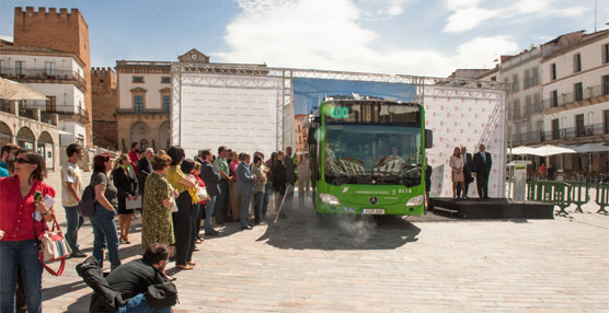 Acto de presentación de los nuevos autobuses.