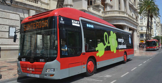 EMT Valencia estrena dos autobuses h&iacute;bridos subvencionados por la Uni&oacute;n Europea en la flota de la ciudad