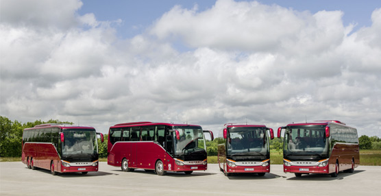 Los nuevos miembros de la familia ComfortClass 500: S 519 HD, S 511 HD, S 516 MB y S 515 MD. Foto Daimler.