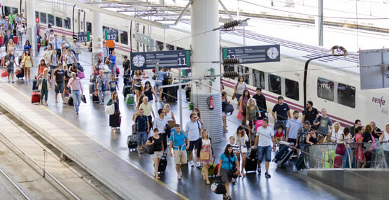 Fomento quiere desviar viajeros del coche al ferrocarril en el corredor de Levante.