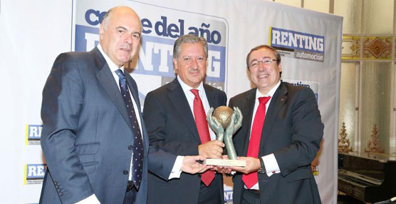 El SEAT Le&oacute;n ST es galardonado con el premio &lsquo;Coche del A&ntilde;o de Renting 2014&rsquo;