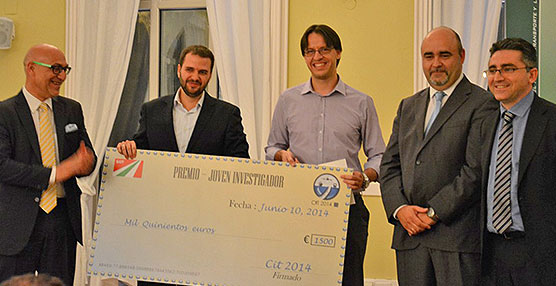 Álvaro García Castro, investigador del TRANSyT ha conseguido el Premio Joven Investigador del XI Congreso de Ingeniería del Transporte.