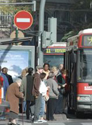 Más de 406,7 millones de pasajeros utilizaron el transporte público en mayo.