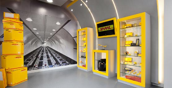 DHL abre un nuevo punto de venta en Madrid, con el que suma cuatro centros a pie de calle
