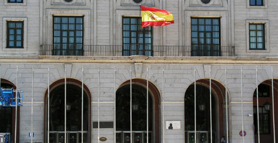 A concurso las l&iacute;neas regulares de autocares Badajoz-Sevilla y &Eacute;ibar-Pamplona