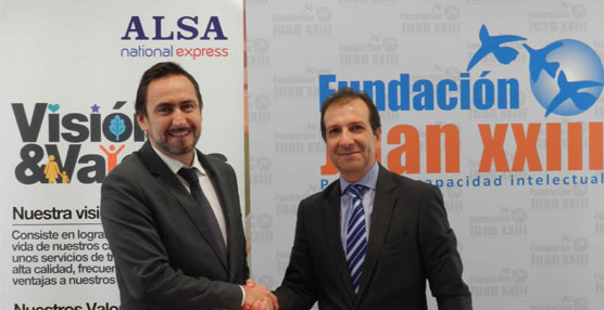 Alsa financiará el transporte de los discapacitados intelectuales hasta la Fundación Juan XXIII