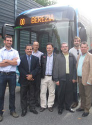 Visita de los profesionales de Monterrey a Dbus.