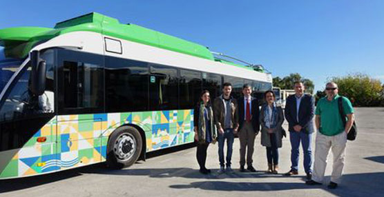 Bataller destaca el TRAM como un &quot;sistema de transporte innovador, ecol&oacute;gico, seguro, accesible, eficiente y puntual&quot;