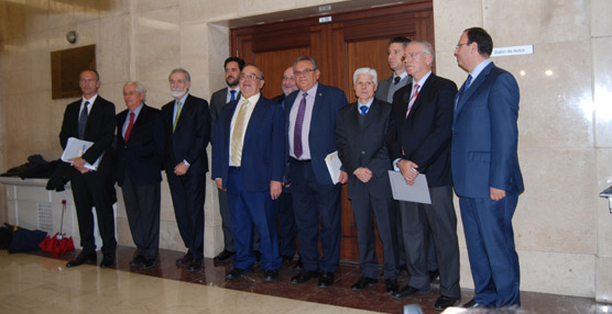 Los representantes del CNTC durante la rueda de prensa.