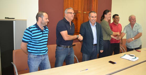 El Cabildo de Fuerteventura destina 80.000 euros a apoyar a las cooperativas de transportistas de taxi de la Isla