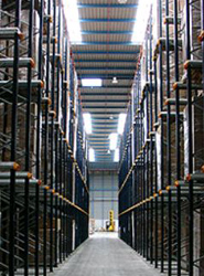 Aza Logistics se convierte en proveedor de Faurecia e integra su sistema en la línea de producción ‘Just in Time’