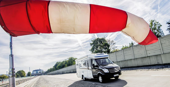 Mercedes Benz y Hymer presentan Hymer ML-T, la primera autocaravana con Crosswind Assist