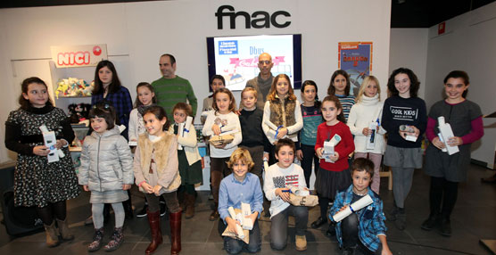 Los premiados del 8º Concurso Infantil de Dibujo Dbus Eta Gabonak.